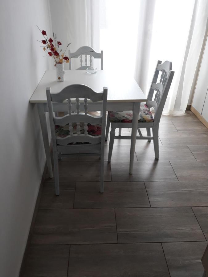 Apartments Barcarola パグ エクステリア 写真