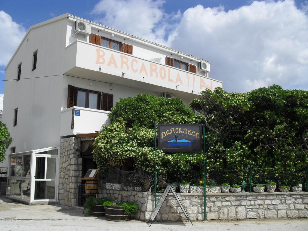 Apartments Barcarola パグ エクステリア 写真